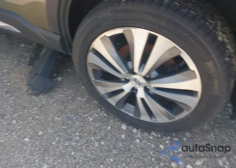 2022 Subaru Ascent Limited из США, поврежденный, VIN 4S4WMAPD1N3414418